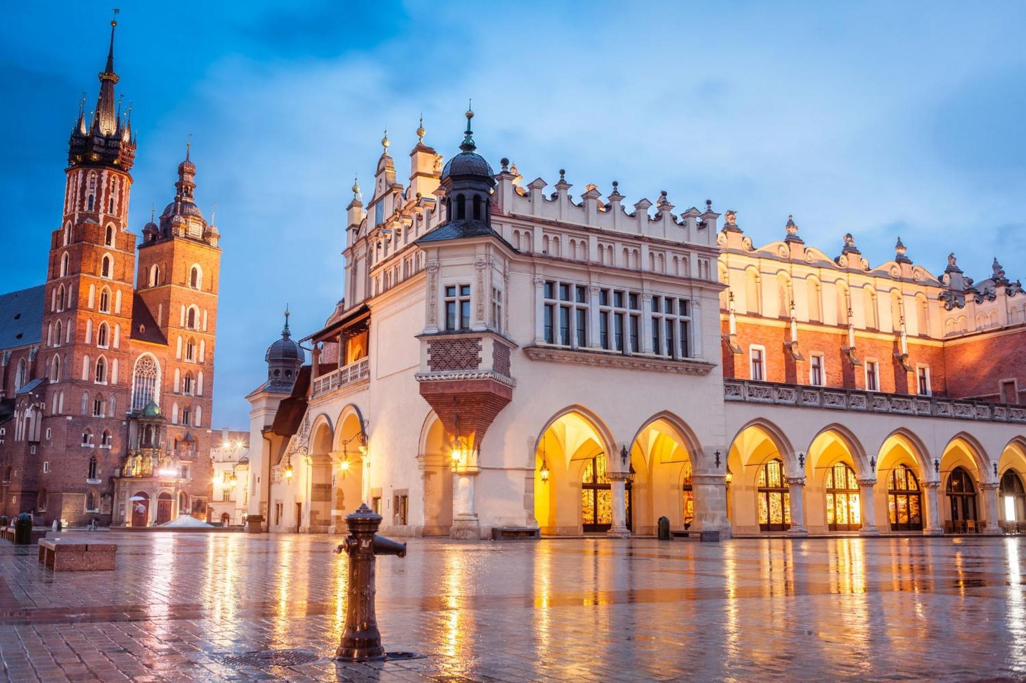 On Miodowa Kraków